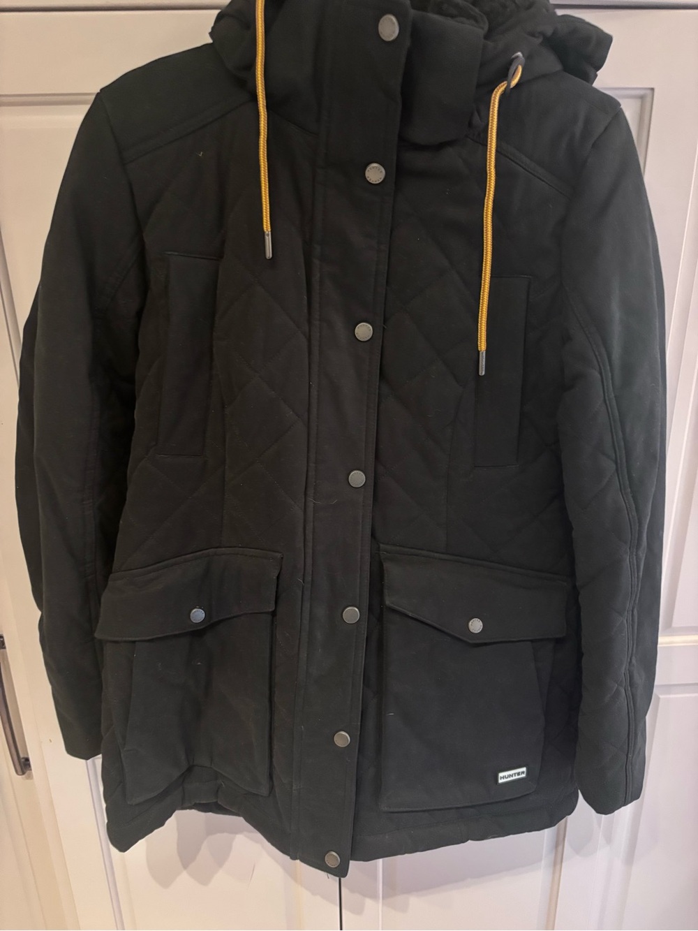 Women’s Quilted Hooded Parka Jacket - Black Hunter size small